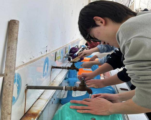 弘扬雷锋精神，塑造时代新风 —南京审计大学金审学院“微笑”志愿队开展志愿活动