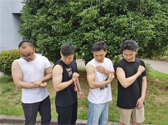 这个宿舍全部考上了研究生